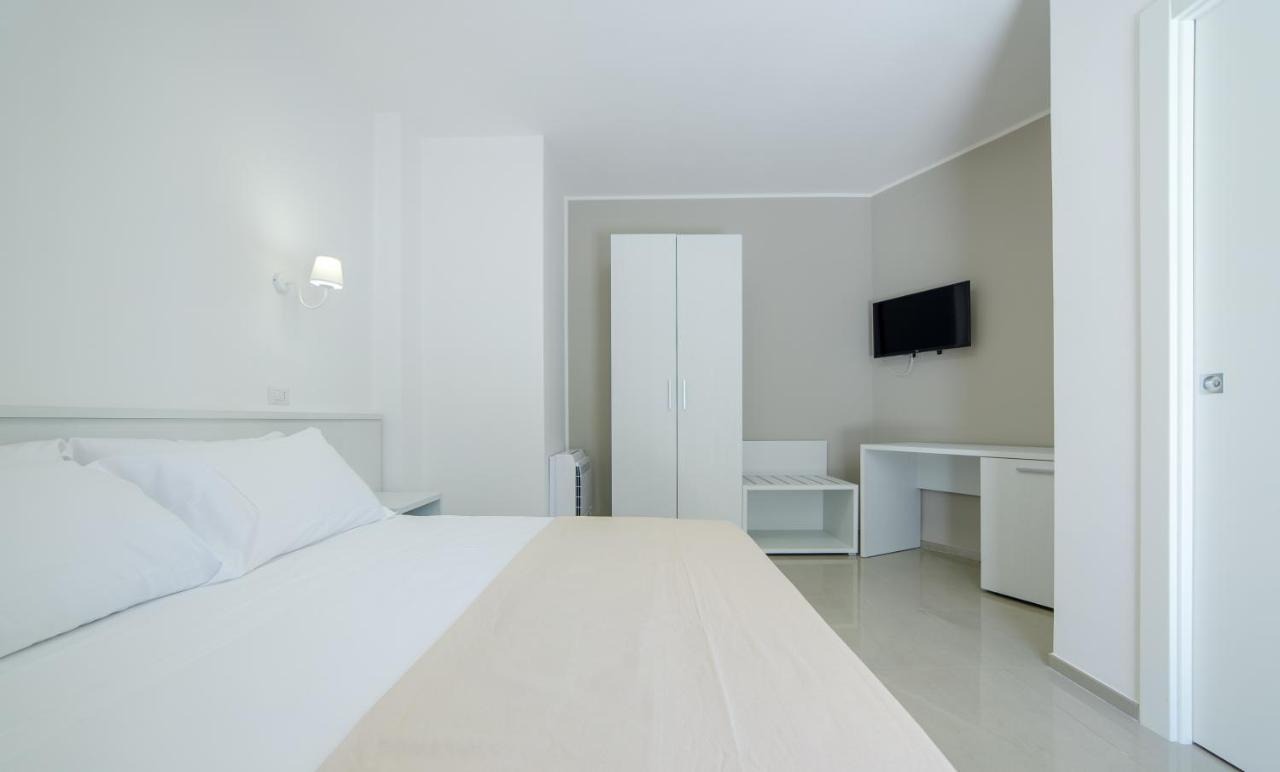 Smart Hotel Ugento Torre San Giovanni Exterior foto
