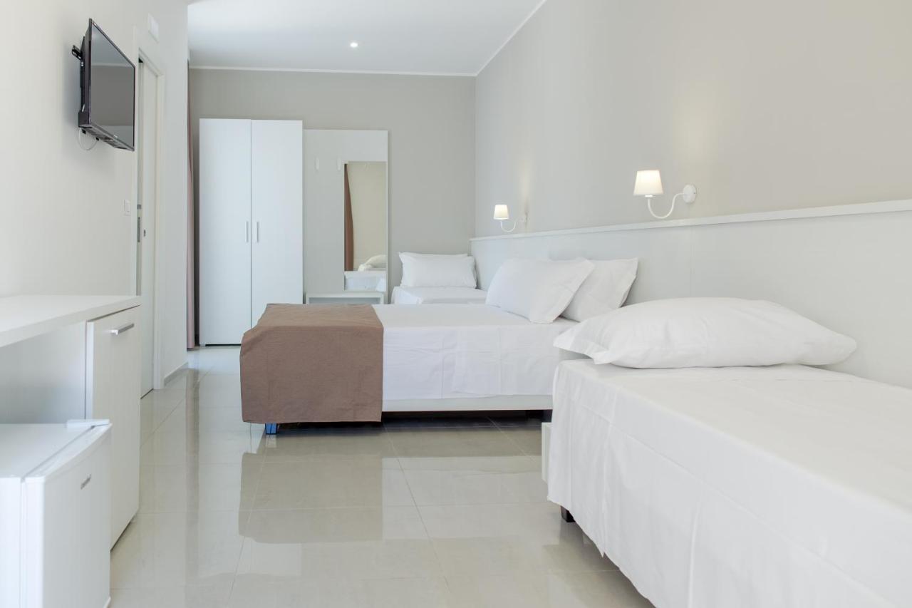 Smart Hotel Ugento Torre San Giovanni Exterior foto