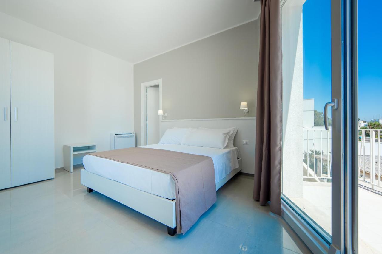 Smart Hotel Ugento Torre San Giovanni Exterior foto